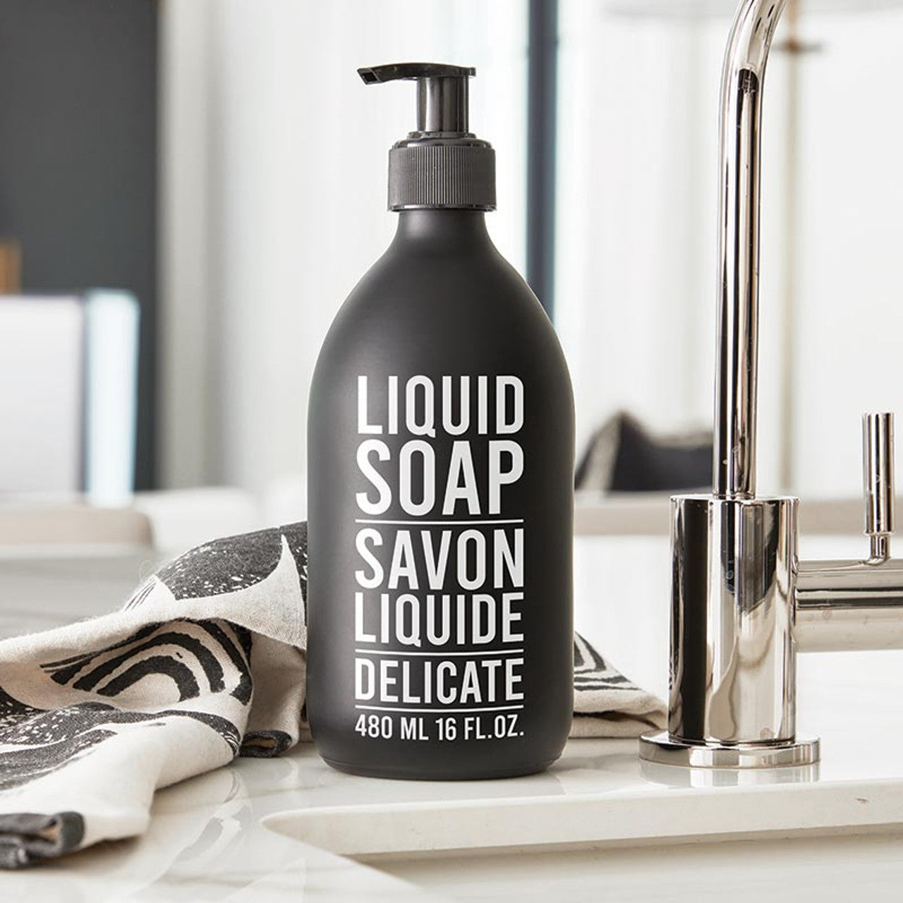 Matte Black Liquid Soap Dispenser - JoeyRae