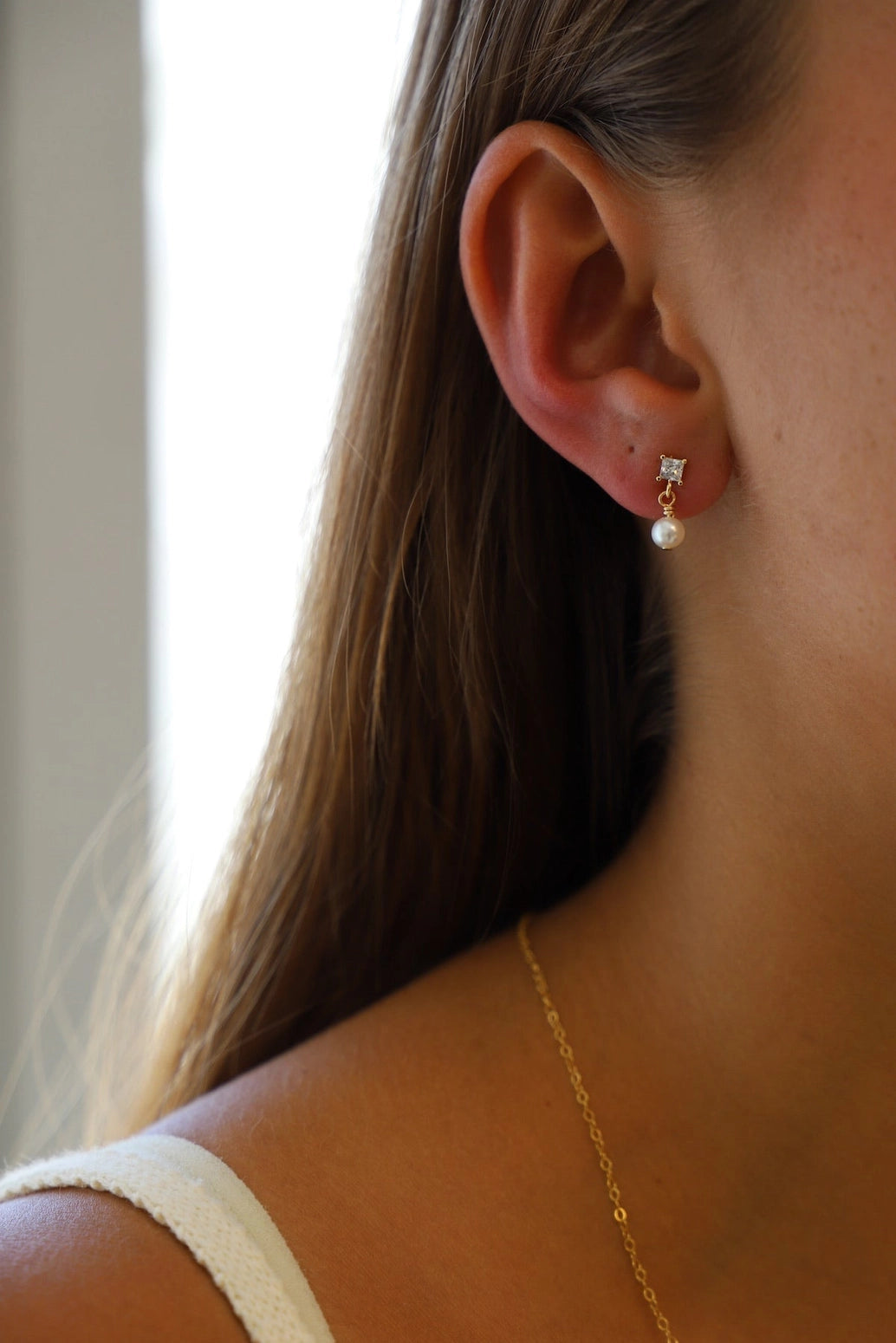 Claire Pearl Studs - JoeyRae
