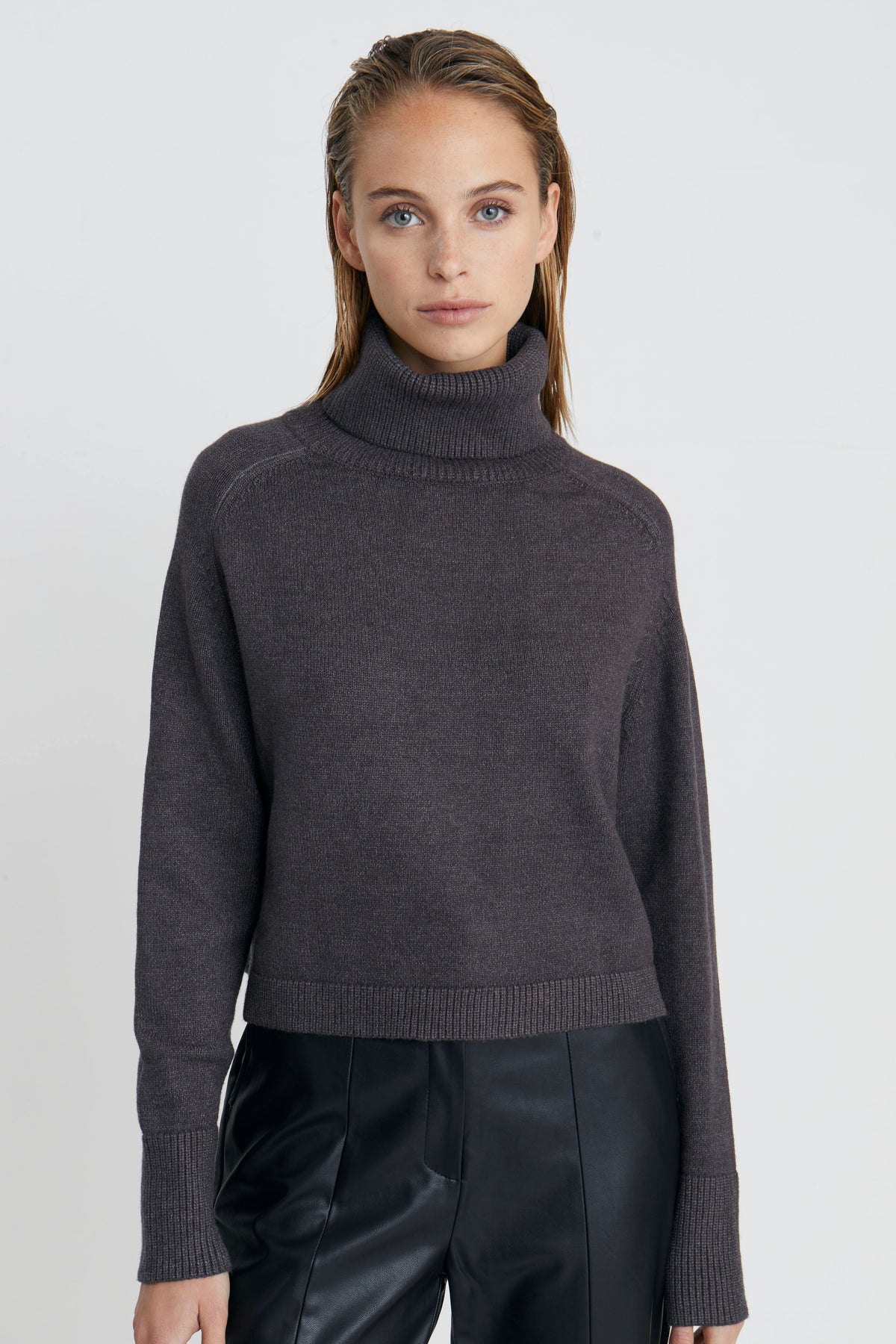 Pugliese Turtleneck Sweater - JoeyRae