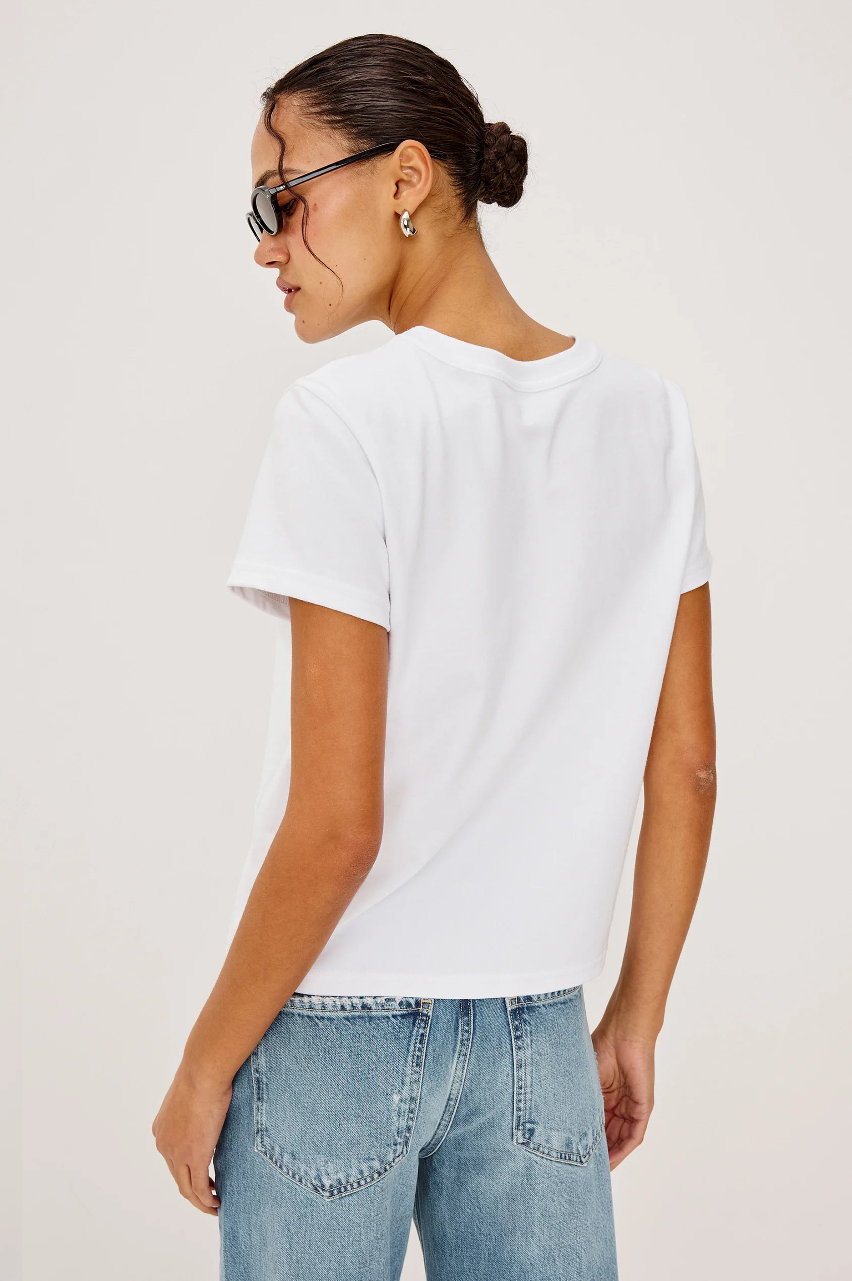 Girlfriend T-Shirt White - JoeyRae