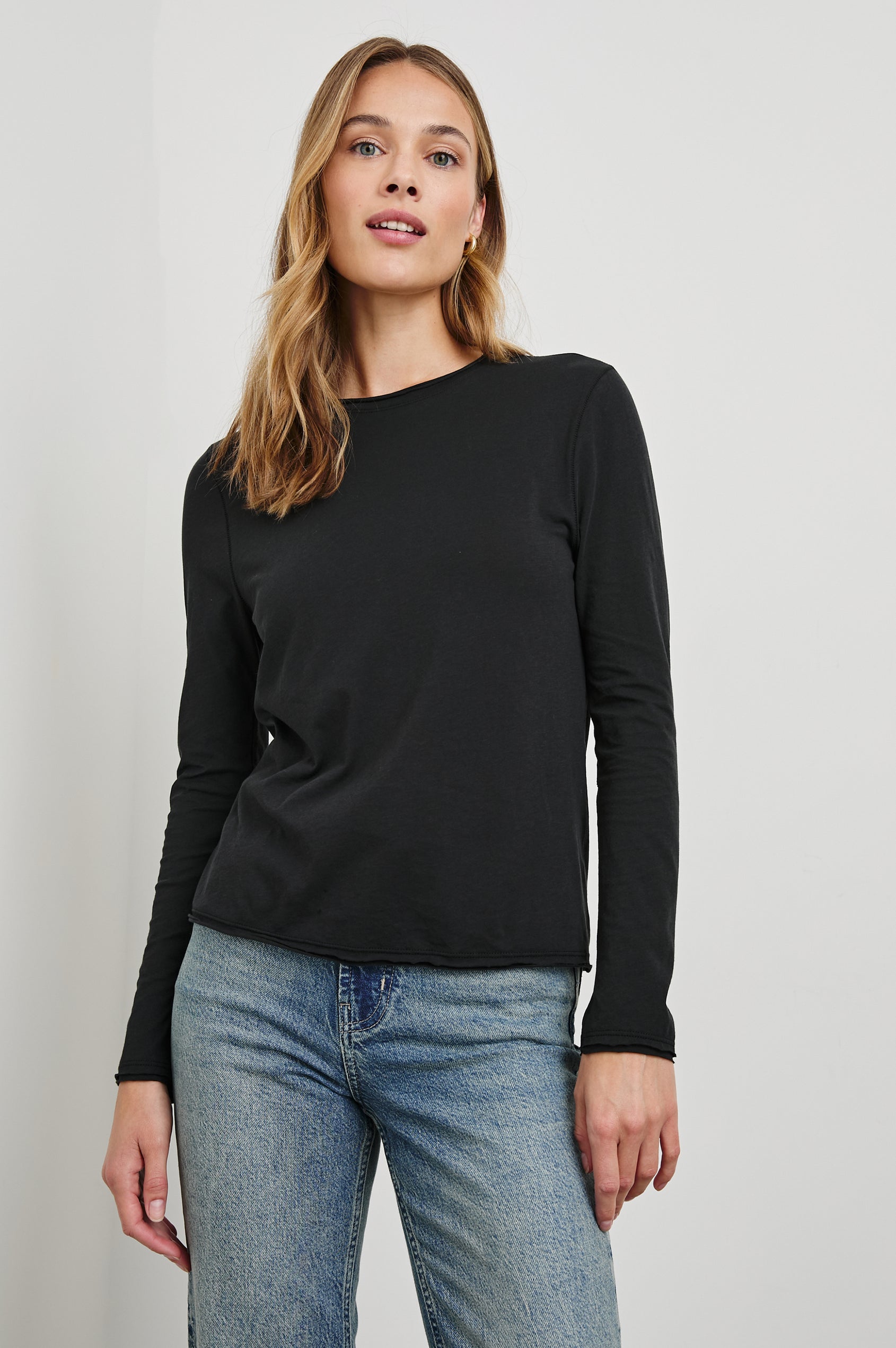 Long Sleeve Crew Neck Tee