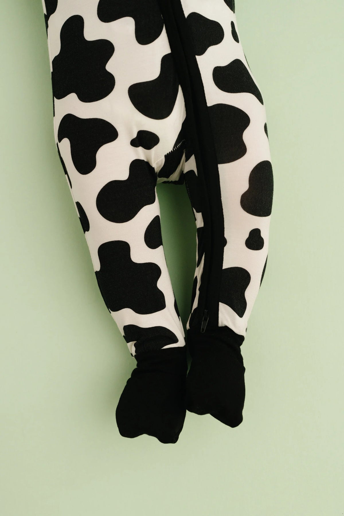 Classic Cow Bamboo Sleeper - JoeyRae