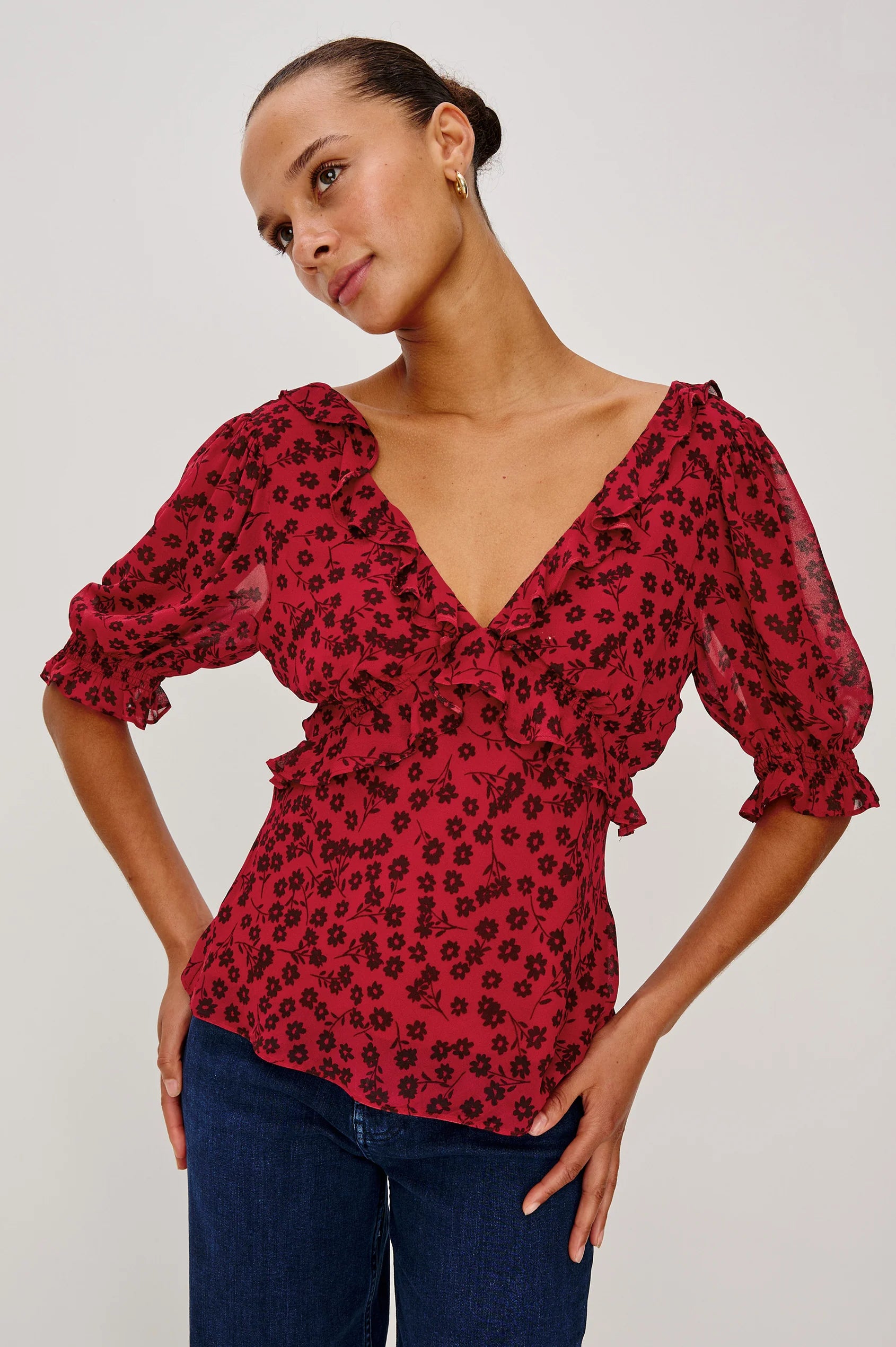 Miramar Top Carmine Daisies